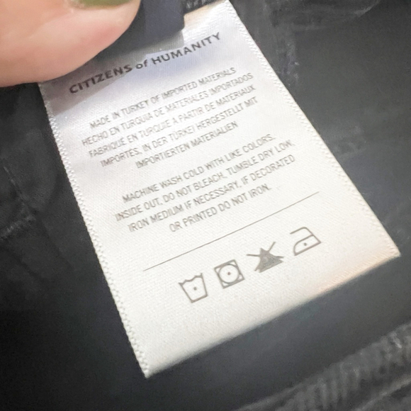 Women's Citizens of Humanity Jolene Black Distressed Straight Leg Jeans Size 25 - Picture 6 of 6